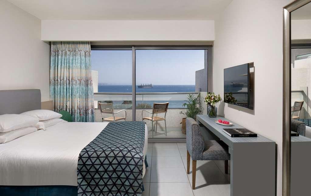 Neptune Eilat Room photo